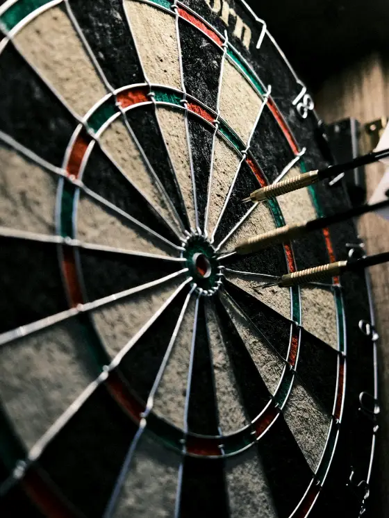 Live darts